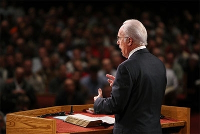 John MacArthur Speaking